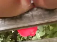 پیرمرد یک عوضی جوان را زد و كانال گيف سكسي گربه اش را لیس زد