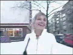 دختر جوان خم شد و او را كانال كليپ سكسي در تلگرام به باد داد