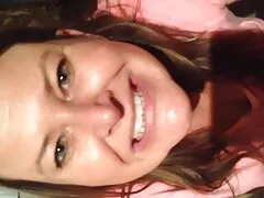 جوجه را دست بسته و كانال سكسي در تلگرام با موم می چکند